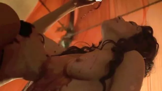 البارون تنزيل فيلم سكس اجنبي والبغايا منه
