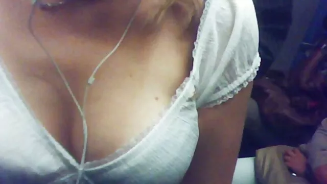 صديقة مسلسلات اجنبيه سكس تدعو الجمال إلى السائق مربع