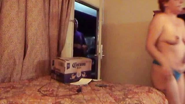 هل هذه العاهرة سكس مسلسلات اجنبية (تشيسي كاي) أم عاهرة؟