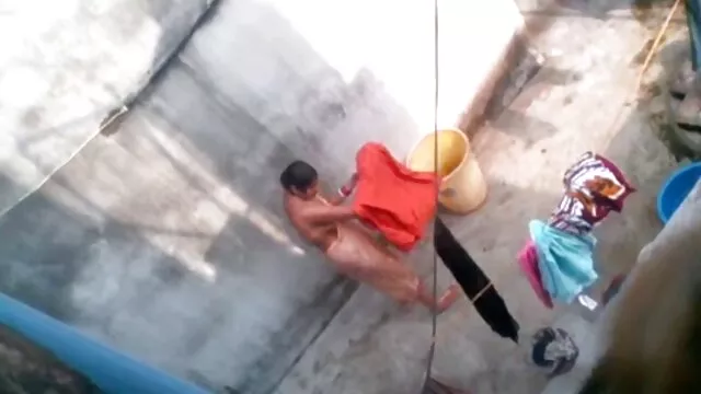 فتاة أمريكية من أصل أفريقي يرضي موقع افلام اجنبية سكس سر لها الرغبات مع دسار في مؤخرتها