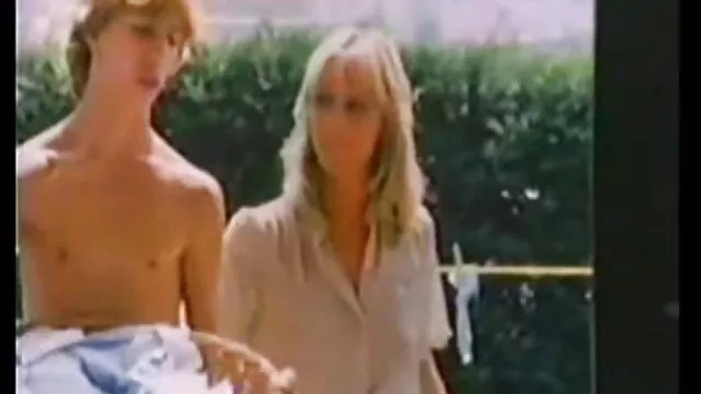 اثنين من العاهرات, بما في xxx اجنبية ذلك اليكسا يمكن
