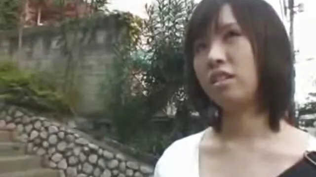 الآسيوية وقحة xxx اجنبية ينام مع رئيسها