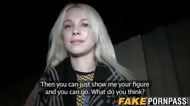 هناء افلام سكسي اجنبي كامل والأسود Belicia في نافورة